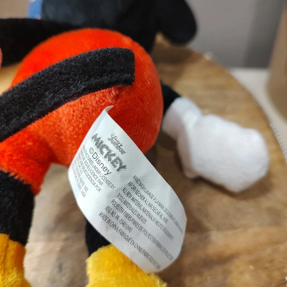 Disney Junior Mickey Mouse Funhouse 10